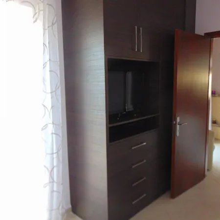 شقة Comfy Beachfront Litinas Casa With Seaview خانيا