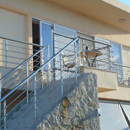 Comfy Beachfront Litinas Casa With Seaview Appartement *