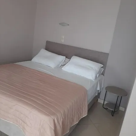 Comfy Beachfront Litinas Casa With Seaview * Chania (Crete)