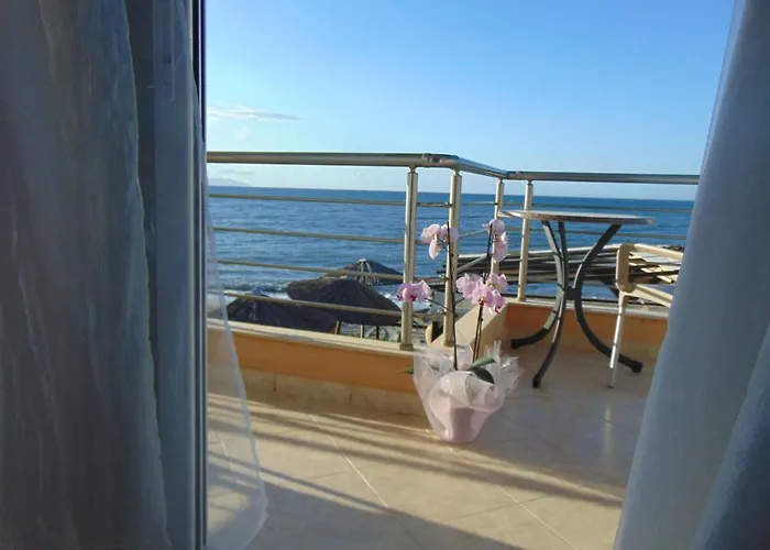Lejlighed Comfy Beachfront Litinas Casa With Seaview Chania (Crete)